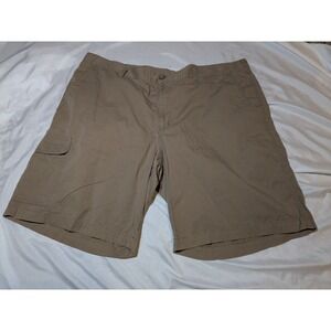 Columbia Men's Khaki Cargo Shorts Size 42